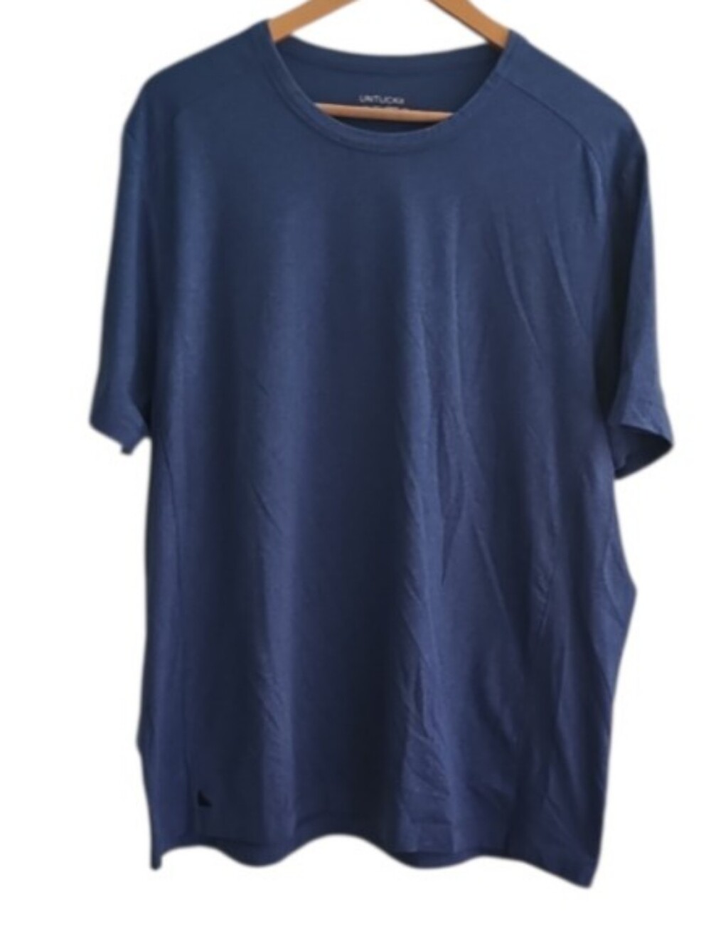 UNTUCKit Performance T Shirt Men XXL Blue Stretch Short Sleeve Crewneck NWOT